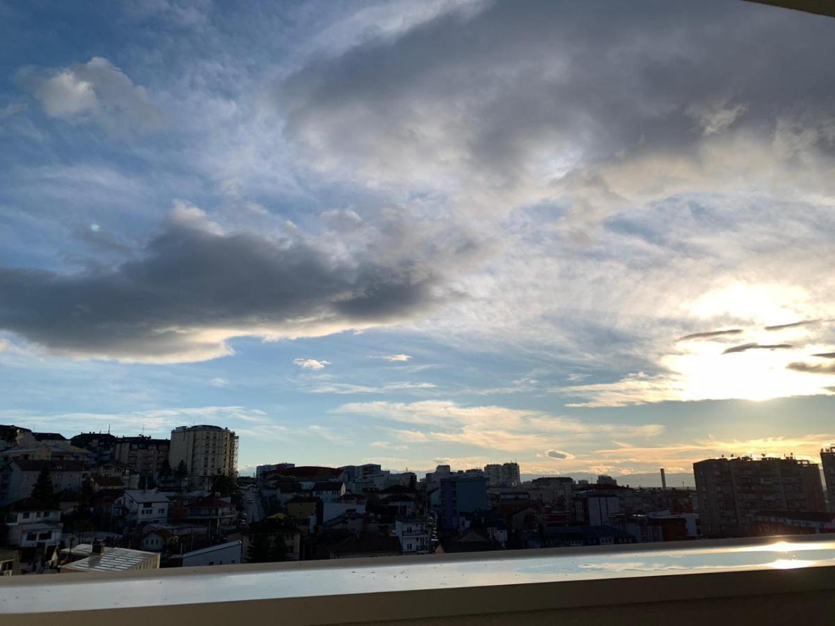 Central Luxury Apartment Πρίστινα Εξωτερικό φωτογραφία