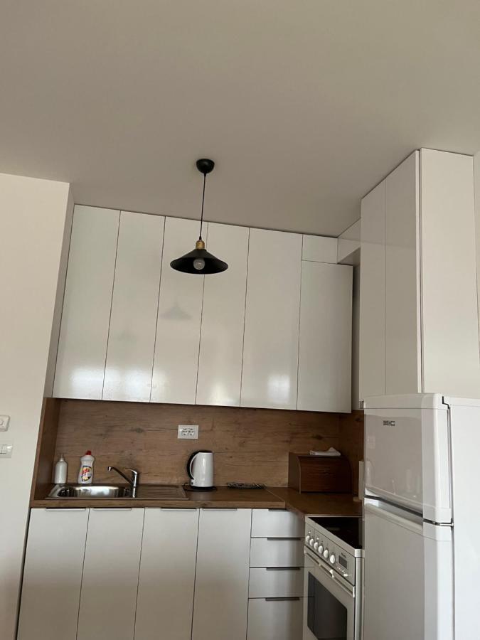 Central Luxury Apartment Πρίστινα Εξωτερικό φωτογραφία