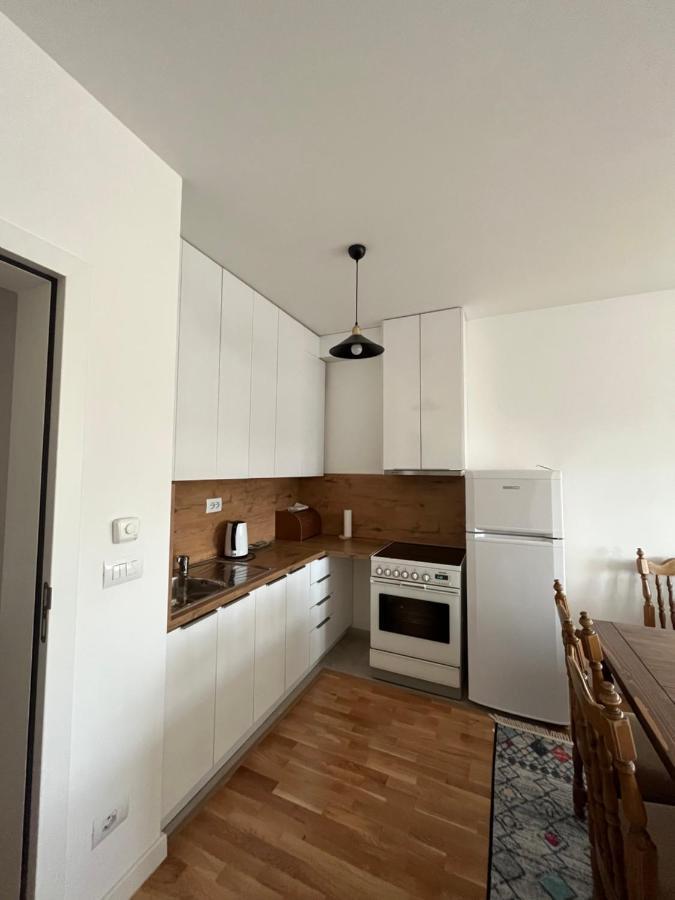 Central Luxury Apartment Πρίστινα Εξωτερικό φωτογραφία