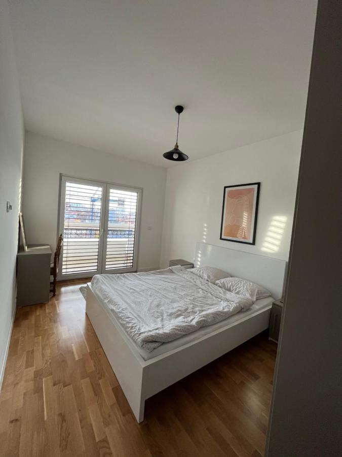 Central Luxury Apartment Πρίστινα Εξωτερικό φωτογραφία